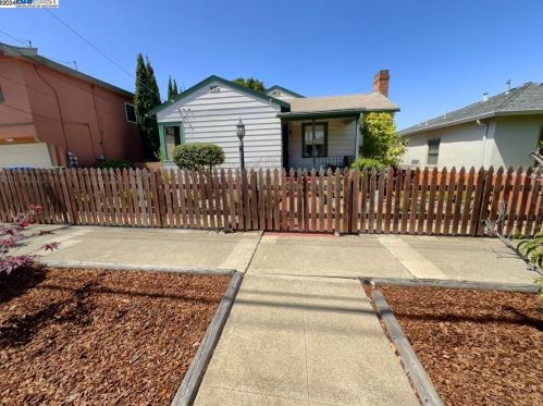 635 Kearney St, Richmond, CA 94530-3126