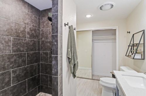 228 Laurel Ave, Valley Home CA  95361-2908 exterior
