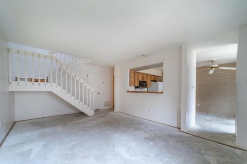 4635 Ring Neck Rd, Orlando, FL 32808-1245