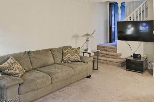 128 Baker St, Dover, NJ 07801-2612