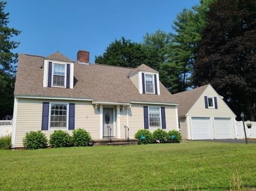 50 Blossom St, Keene, NH 03431-2803