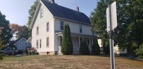 20 Pine Hill St, Manchester CT  06042-3111 exterior