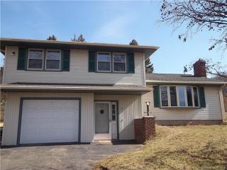 11 Linden Dr, Ellington CT  06029-3421 exterior