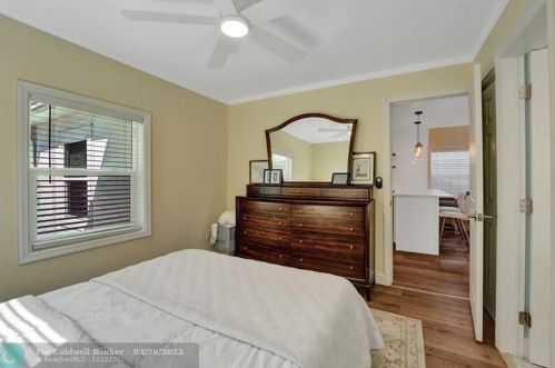 228 8th Ave, Delray Beach FL  33483-5523 exterior