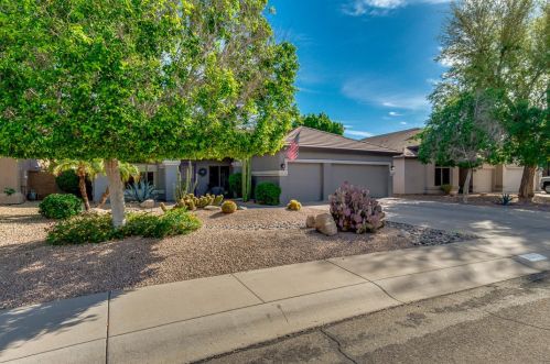 1027 Western Skies Dr, Gilbert, AZ 85296-3709