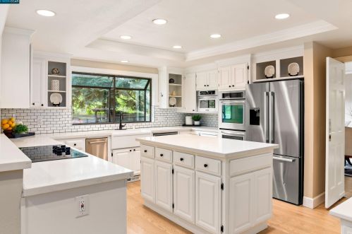 90 Wild Oak Ct, Danville CA  94506-4546 exterior