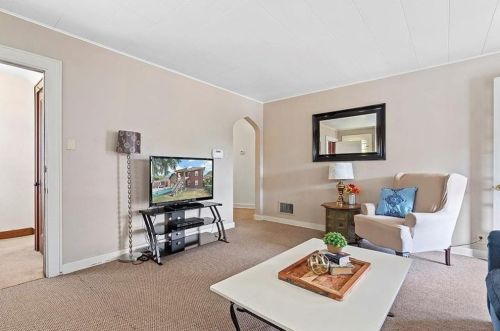 3112 Elroy Ave, Pittsburgh PA 15227-2825 exterior