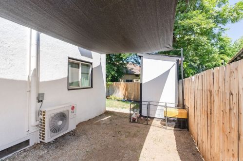1137 Cypress Ave, Redlands CA  92373-5723 exterior