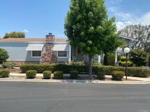 631 Shadow Lake Dr, Brea, CA 92821-2853
