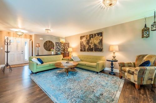 208 Rolling Hill Farm Dr, West Newton PA  15089-2809 exterior