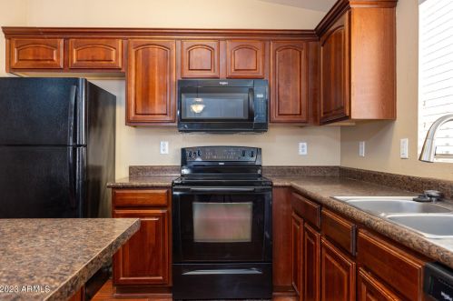 458 Settlers Trl, Casa Grande AZ  85122-8814 exterior