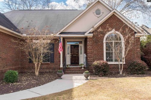 140 Clubhouse Dr, Cayce-West Columbia SC 29172-2584 exterior