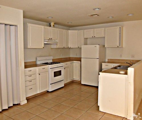 13757 Verbena Dr, Desert Hot Springs, CA 92240-7536