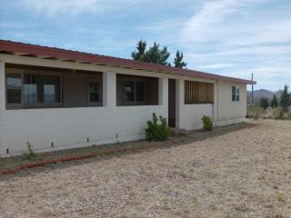 2620 Dubs Ln, Tombstone, AZ 85638-6125