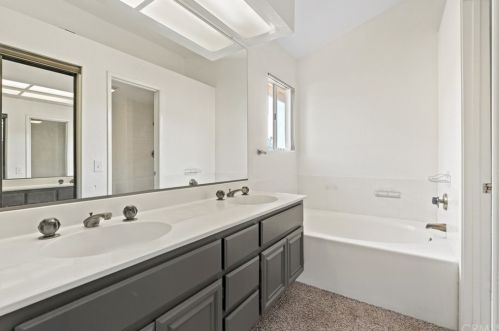 33481 Viewpoint Dr, Wildomar CA  92595-8342 exterior
