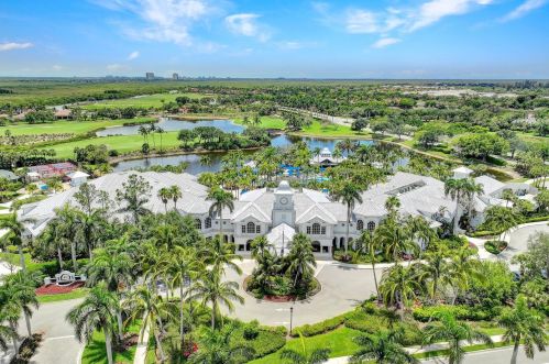 9255 Museo Cir, Naples FL  34114-9539 exterior