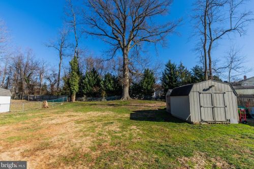 25 Goldy Dr, Gloucester NJ  08030-1318 exterior