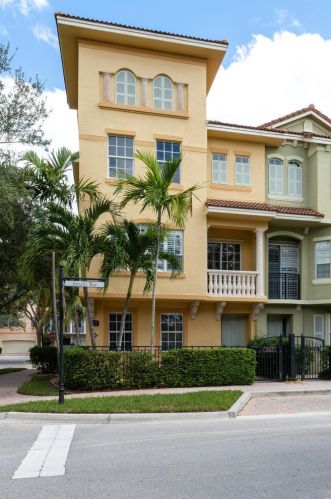 2311 Amalfi Way, West Palm Beach, FL 33410-2953