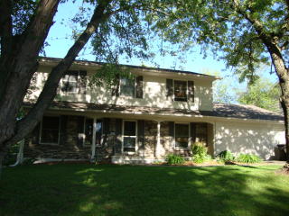 8859 Woodmayr Dr, Norwalk, IA 50211-1843