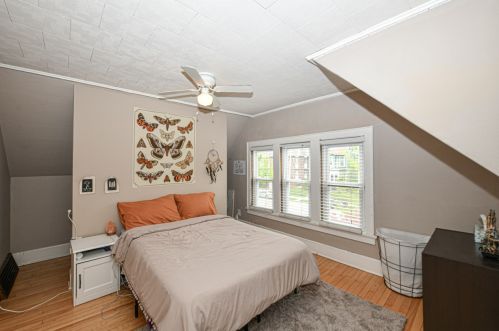 2565 Oakland Ave, Milwaukee WI 53211-3931 exterior