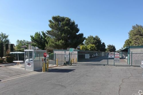 44418 15th St, Lancaster, CA 93535-3411