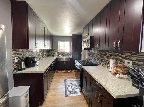 240 Ledgewood, San Diego CA 92114-7233 exterior