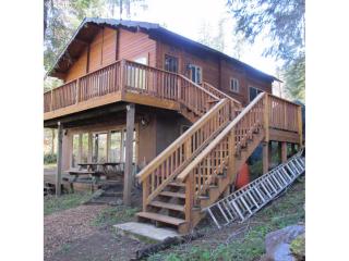 10297 Ridge View Ter, Westport, OR 97016-7231