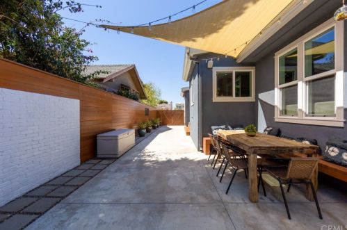 324 Grand Ave, Long Beach CA  90814-2738 exterior