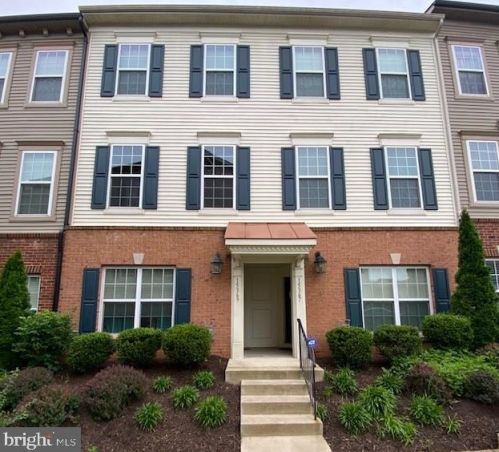 15369 Rosemont Manor Dr, Haymarket VA  20169-6270 exterior