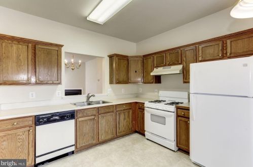 14103 Carmody Pl, Woodbridge VA  22193-5960 exterior