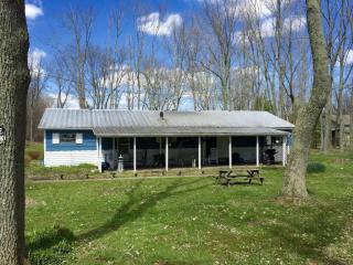 8860 Pleasantville Rd, Rushville, OH 43150-9742