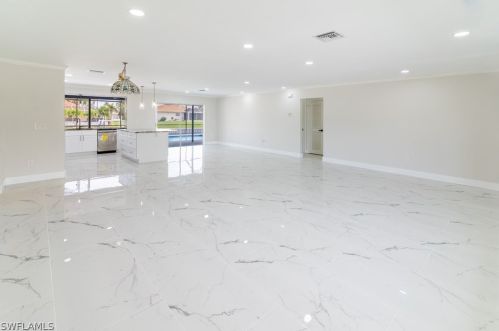 3405 16 Pl, Cape Coral FL  33909-2252 exterior