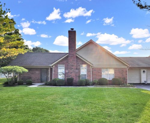 3046 Pine Manor Blvd, Darbydale, OH 43123-1868