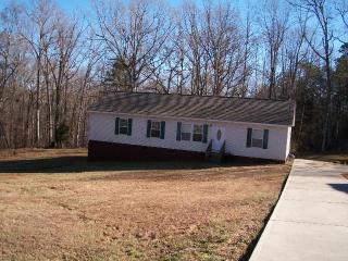 5066 Bahama Dr, Kannapolis NC  28081-9485 exterior