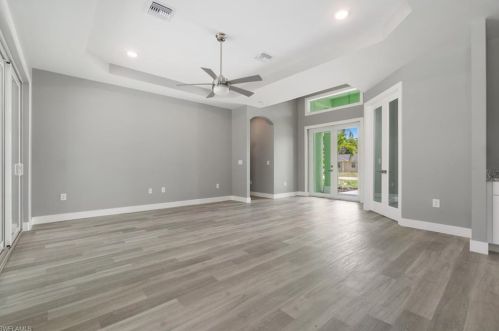 28124 Sunset Dr, Bonita Springs FL  34134-7503 exterior