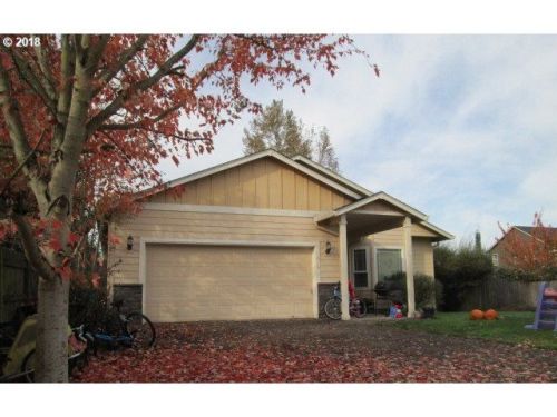 816 11 St, Battle Ground WA  98604-8947 exterior