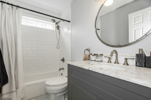 25 Northridge Ct, Hackettstown NJ  07840-5684 exterior