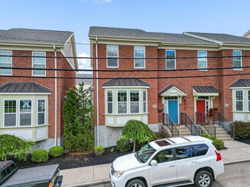 3714 Eastern Hills Ln, Cincinnati, OH 45209-2311
