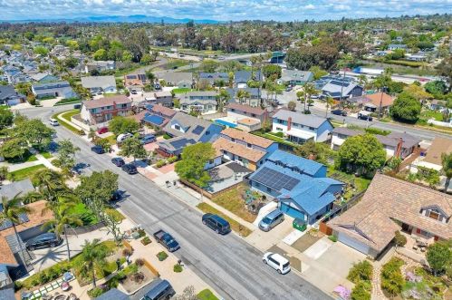 1826 Burroughs St, Oceanside CA  92054-6006 exterior