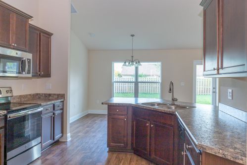 913 Connecticut Ter, Fort Pierce FL 34953-1514 exterior