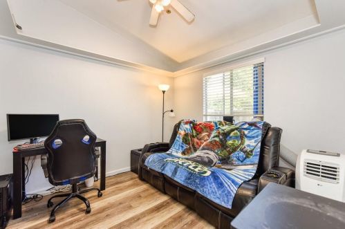 374 Bright Day Dr, Woodland CA  95695-6666 exterior