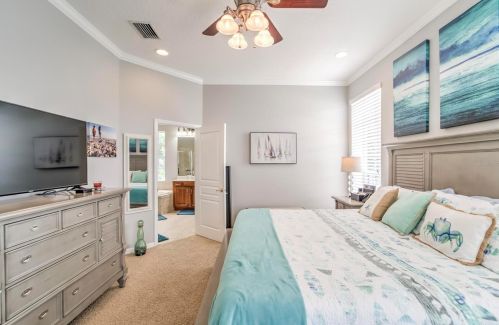 413 Islebay Dr, Ruskin FL  33572-3332 exterior