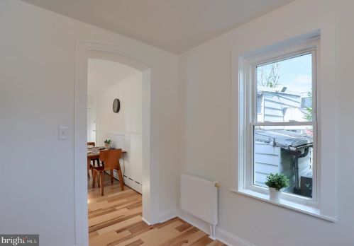 618 1st St, Lancaster PA  17603-3622 exterior