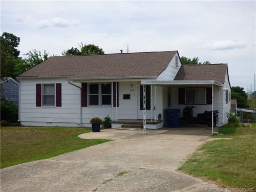 902 Taylor Ave, Mcalester, OK 74501-3804