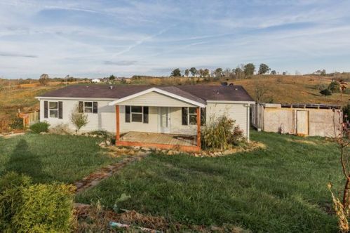 2930 Leaning Oak Rd, Owen, KY 41010-4910