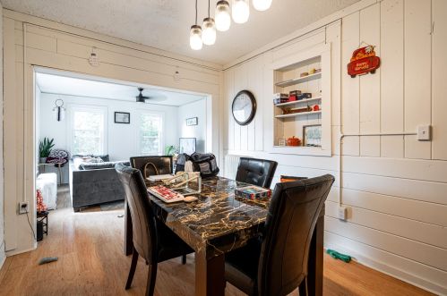 2519 Murray Ave, Milwaukee WI  53211-3918 exterior