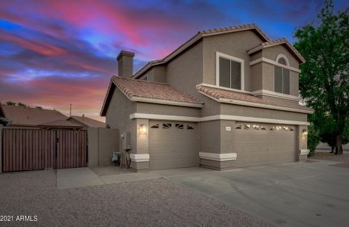 205 Starboard Dr, Gilbert, AZ 85234-6094