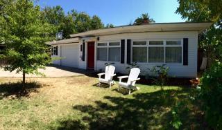 5550 19th Ave, Sacramento, CA 95820-3144