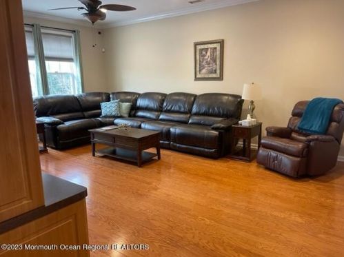 45 Marlow Dr, Jackson Twp NJ  08527-4680 exterior
