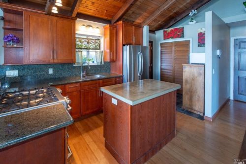 9500 Brewery Gulch Rd, Mendocino CA  95460-9016 exterior